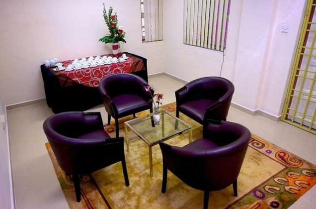 Ar-Raudhah Suites and Hotel - Photo3