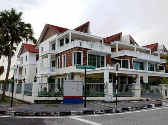 Felice Homestay 01 Corner - Photo4