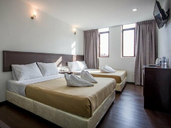 G Times Inn Hotel - Photo2