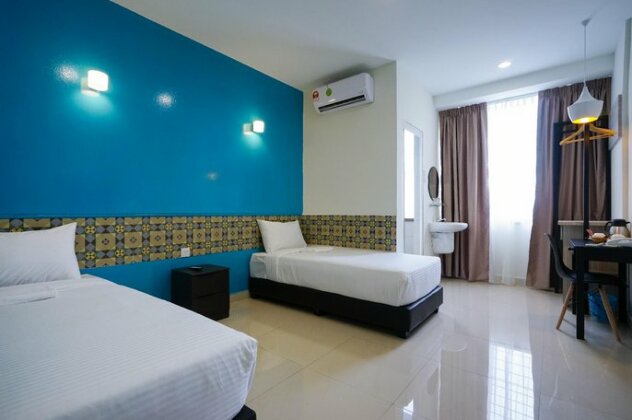 Grand FC Hotel - Photo2