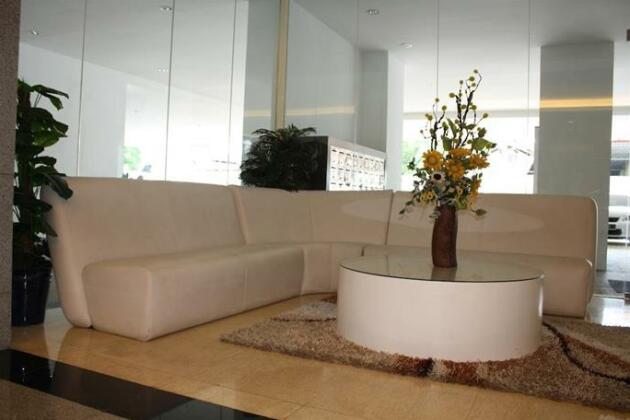 Gurney Residence - Photo3
