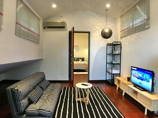 Ibook 10 - Deluxe Loft Suites Room - Photo2