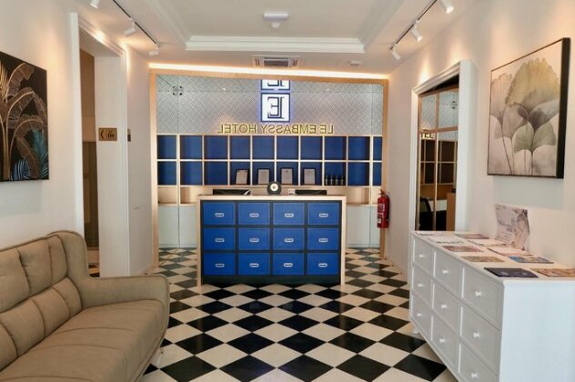 Le Embassy Hotel Georgetown - Photo2