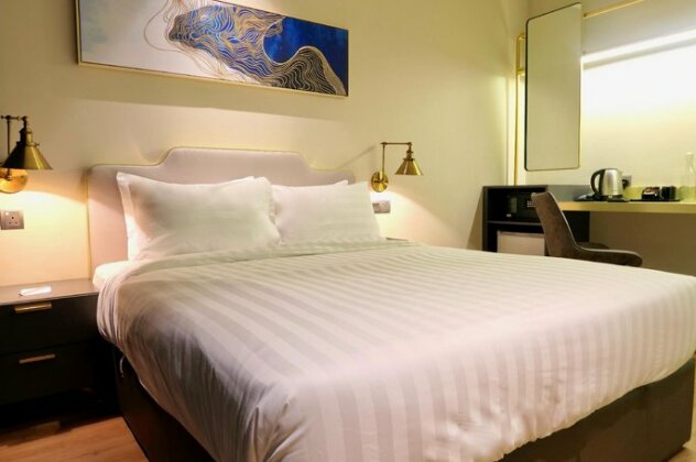 Le Embassy Hotel Georgetown - Photo4