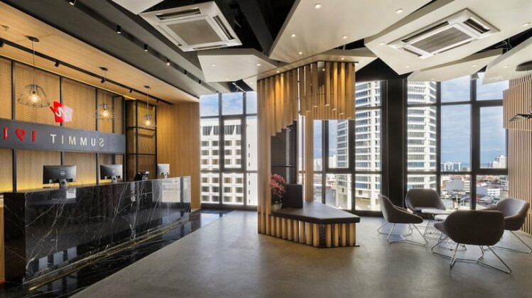 M Summit 191 Executive Hotel Suites - Photo2