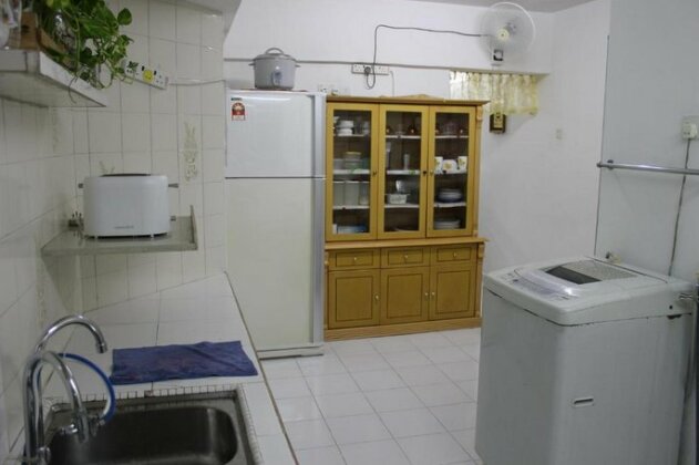 Macallum Budget Muslim Homestay - Photo5