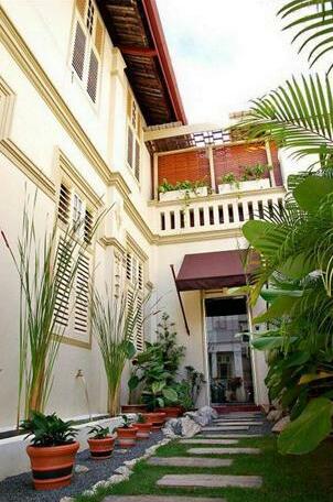 Palanquinn Heritage Suites - Photo5