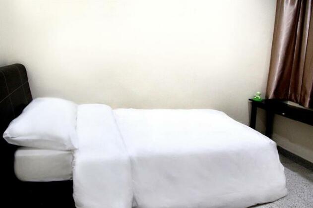 Red Apple Leisure Stay - Photo5
