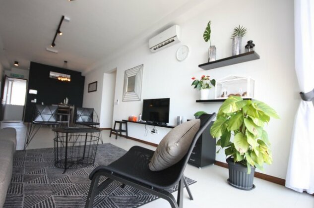 Seaview Suite 34@Gurney Drive - Photo4