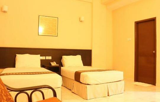 Stallions Suite Penang - Photo4
