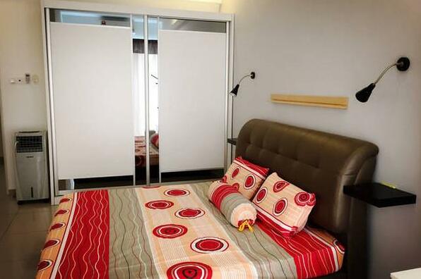 Super Spacious Condo with 2 Carpark - Photo4