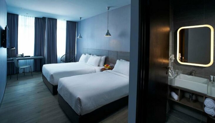 Urban H Hotel - Photo2