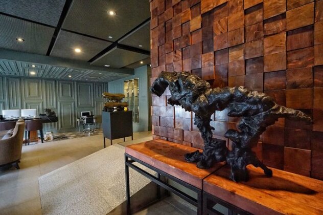 Bedrock Hotel - Photo2