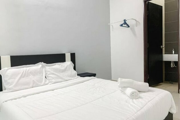 Botani Cozy Family Home 10 Pax EECH44 - Photo2