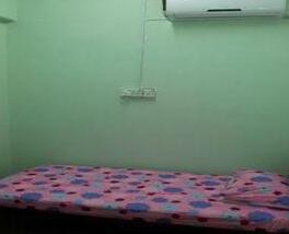 Cozzy Hotel - Photo3