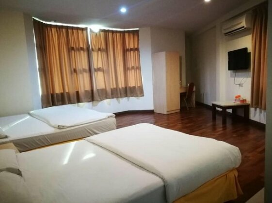 Fresh Hotel Bercham - Photo5