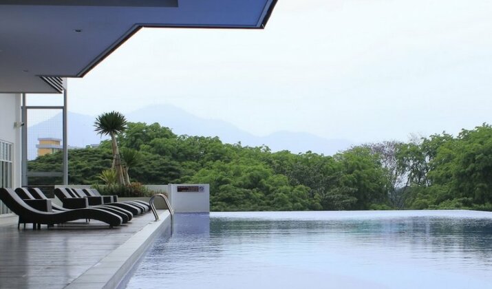 H2H Marine Home - Photo2