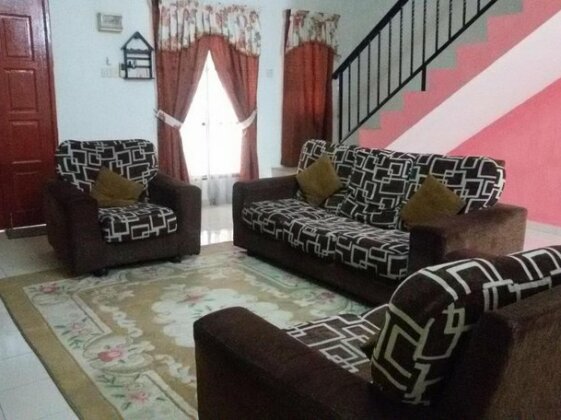 Homestay D-Zara - Photo2