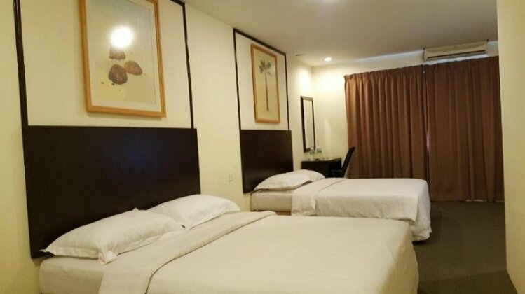 OYO 277 Hotel Shangg - Photo5