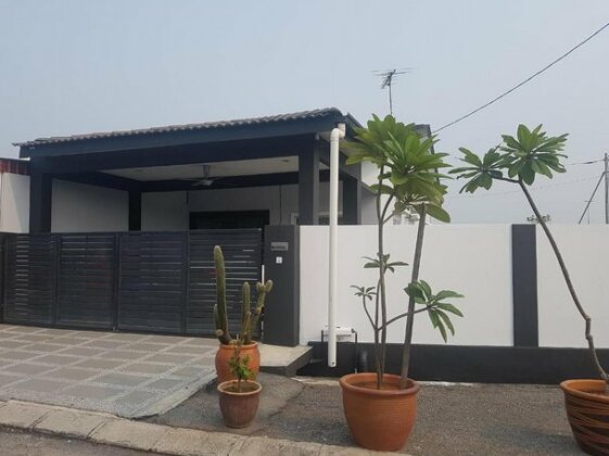 Pinky Villa - Photo2