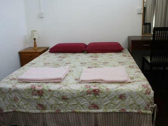 Emma Guesthouse Rumah Tinggi - Photo4