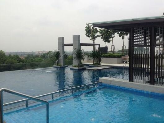 3 Bedrooms Apartment At Bukit Indah