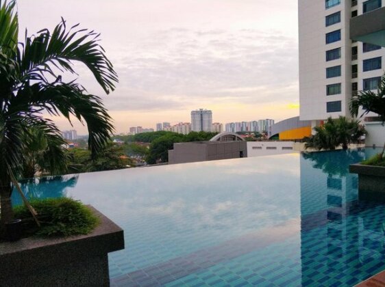 Ais-Kacang Sweet Home Pinnacle Tower - Photo3