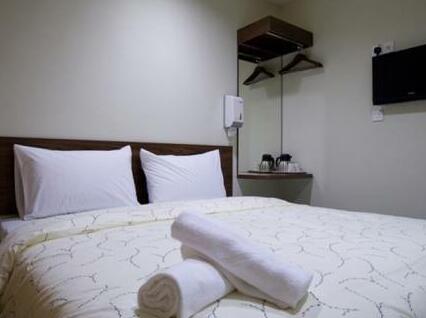 Dream House Hotel - Photo3