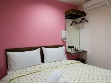 Dream House Hotel - Photo4