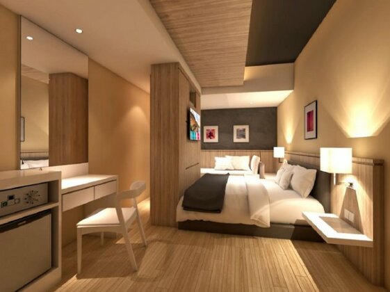 Grand Hallmark Hotel - Photo5