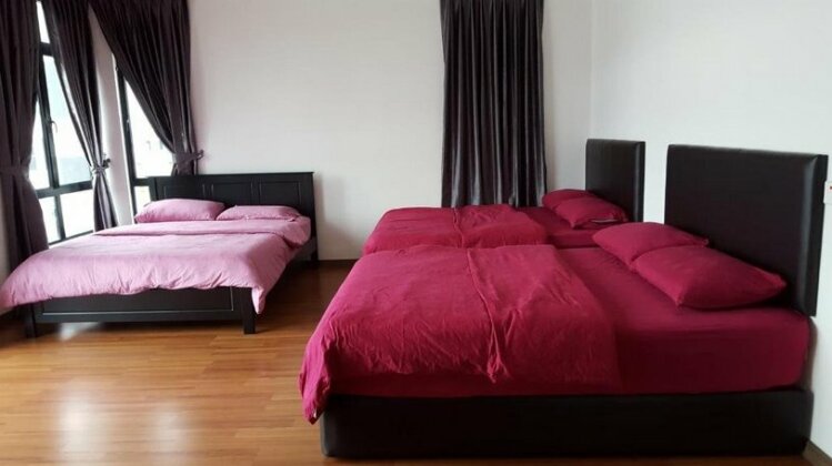 Home2Stay Bukit Indah - Photo4