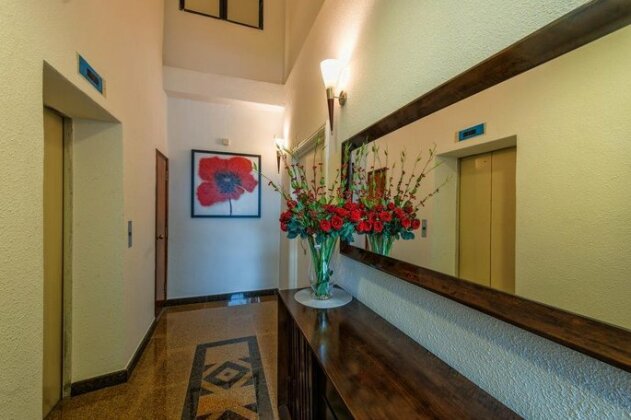 LSE @ Palm Garden Condominium - Photo3
