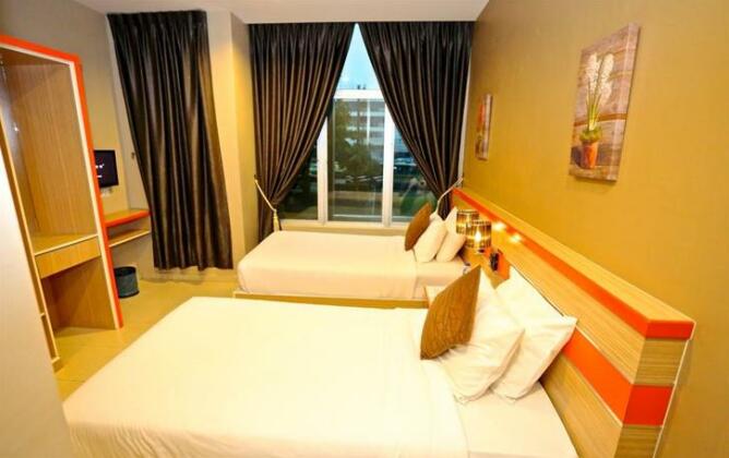Orange Inn Hotel Johor Bahru - Photo3
