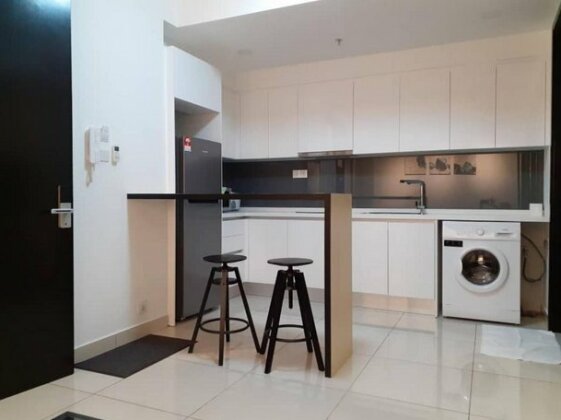 Urban Nomad@Almas Suites - Photo3