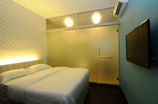 V3 Hotel - Photo3