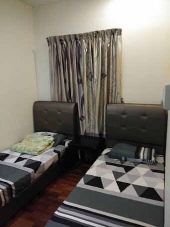 You'll have the house to yourself - Photo3