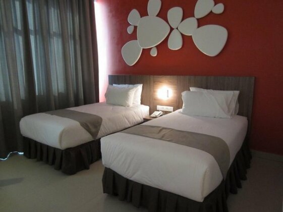 D Hotel Kampar - Photo5