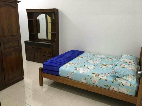 Fahim Homestay Seri Iskandar - Photo3