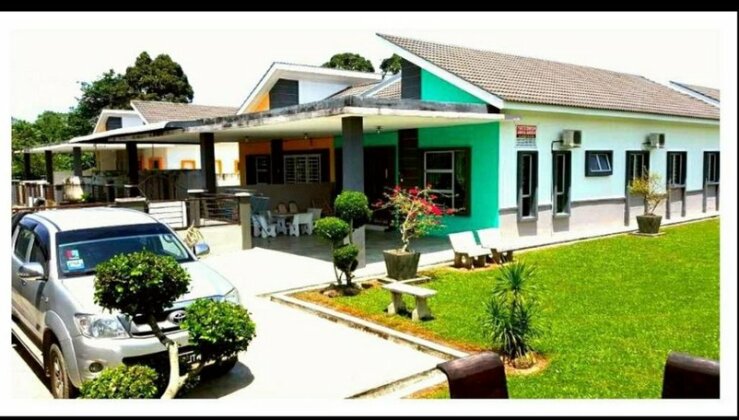 Taiping Homestay Husna Afina - Photo2