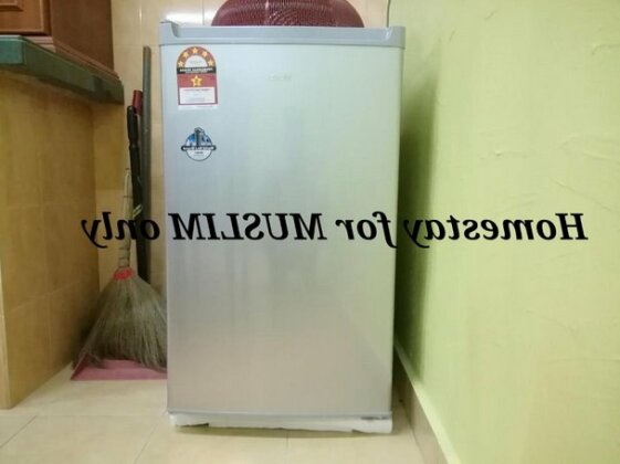 Arie's Homestay - Photo4