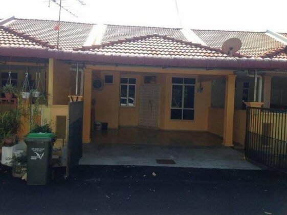 Noor Homestay Kangar - Photo4