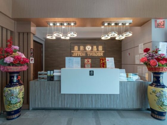 OYO 89375 Regent Hotel