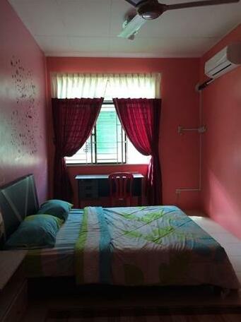 Cozy Holiday Home - Photo3