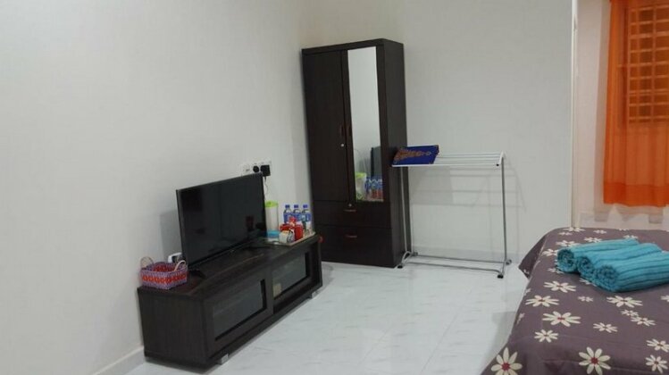 Mama Iman Guestroom - Photo4