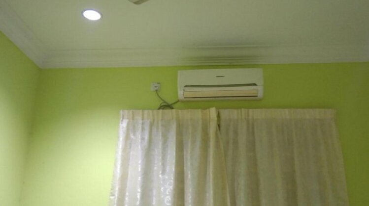 Ar-Rizqi Kemasek Homestay - Photo3
