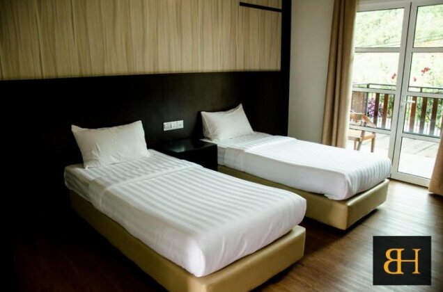 H Benjamin Residence - Photo4