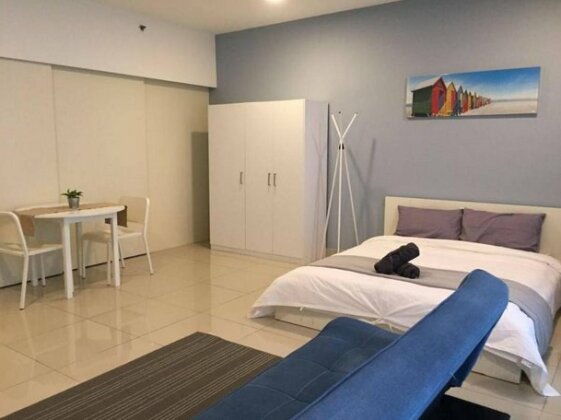 34 Studio@Trefoil Setia Alam - Photo3
