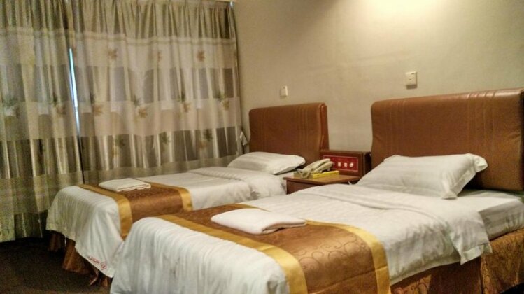 B Hotel - Photo4