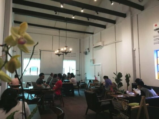 Play Klang Coshtel - Photo5