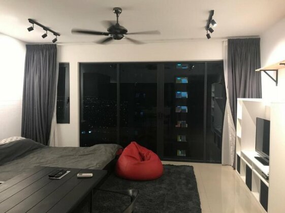 Trefoil Service Apartment - Photo4